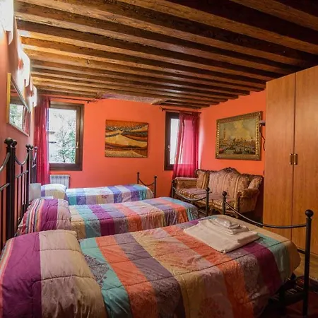 Between The Channels, In San Marco Apartment *