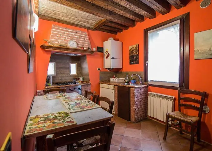 Apartment Between The Channels, In San Marco *